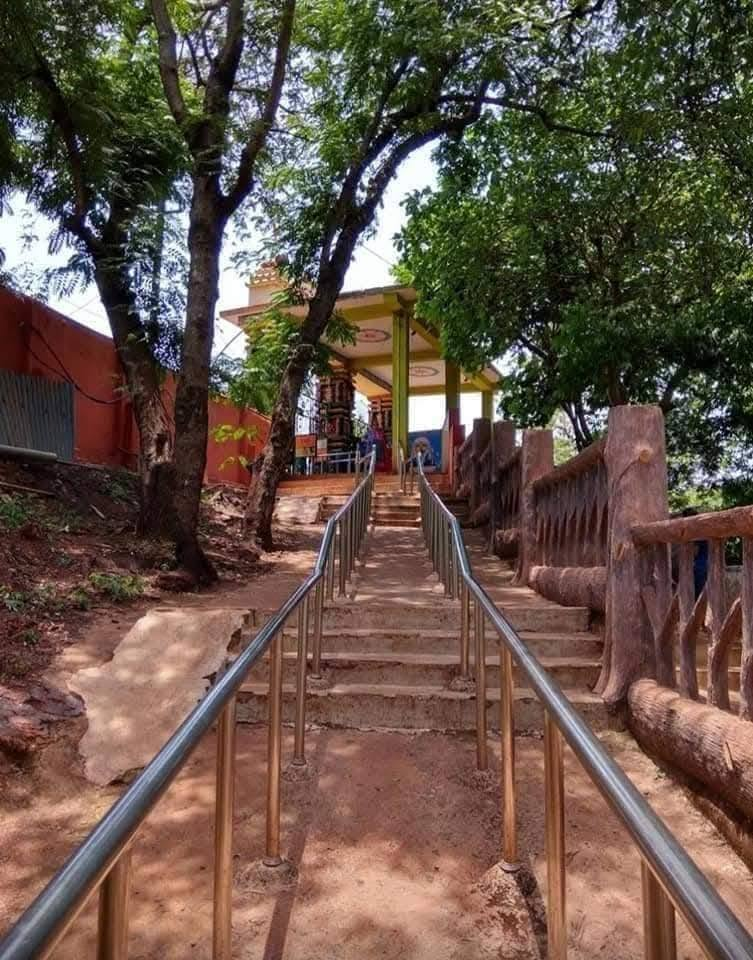 मुर्गा महादेव मंदिर